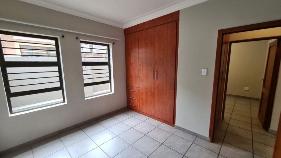 2 Bedroom Property for Sale in Potchefstroom North West